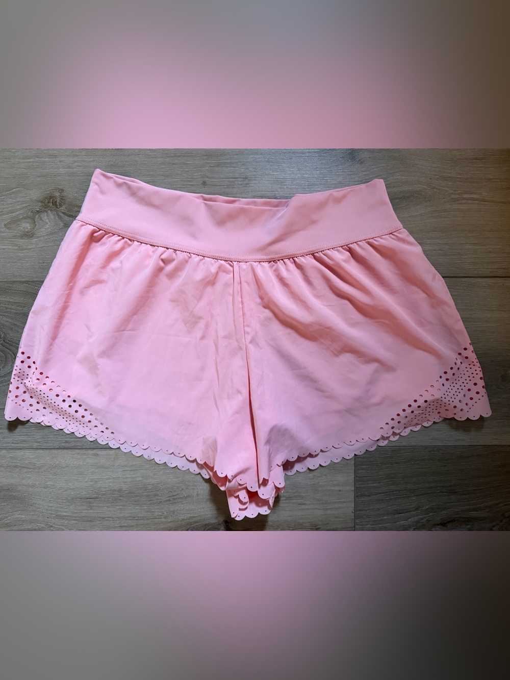 SIMPLY SOUTHERN Scallop Hemmed Athletic Shorts EUC - Picture 3 of 9